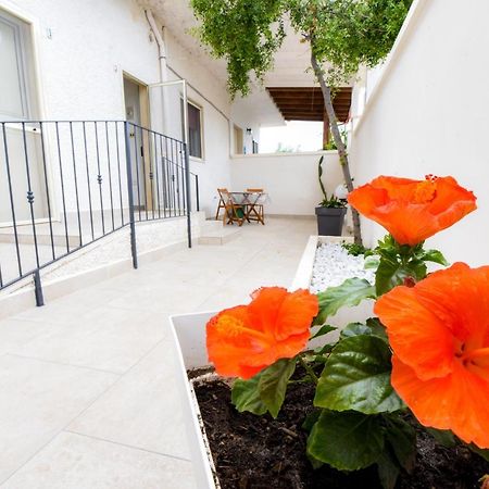 B&B Macchia Mediterranea Сан-Пьетро-ин-Беванья Экстерьер фото