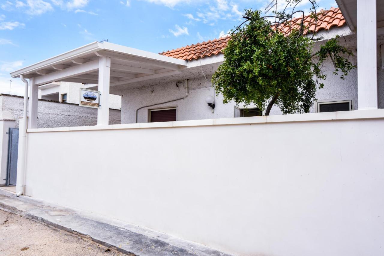 B&B Macchia Mediterranea Сан-Пьетро-ин-Беванья Экстерьер фото