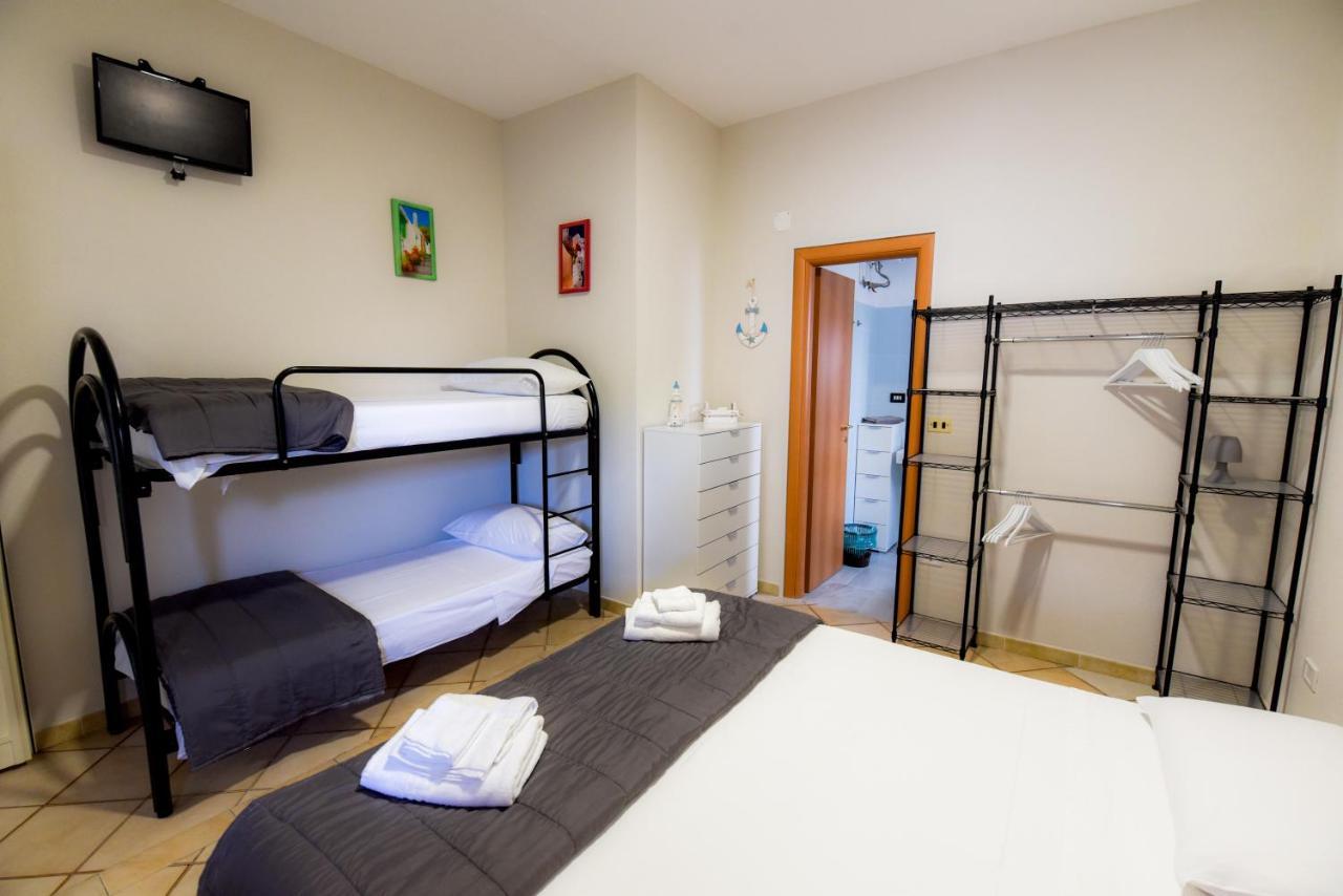 B&B Macchia Mediterranea Сан-Пьетро-ин-Беванья Экстерьер фото