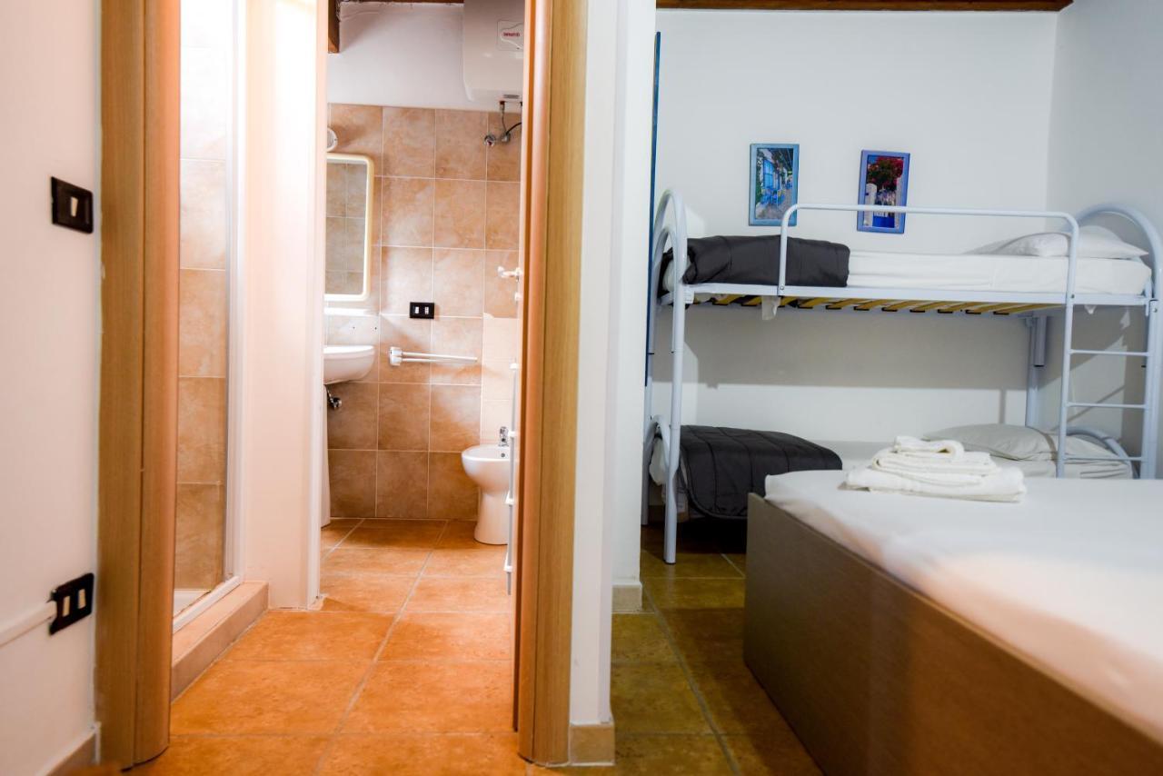 B&B Macchia Mediterranea Сан-Пьетро-ин-Беванья Экстерьер фото